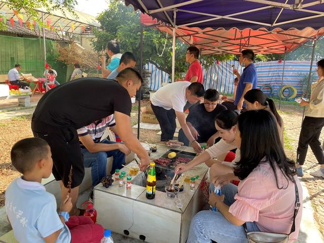 穿越呼啦圈游戏规则及玩法,穿越呼啦圈游戏方法和规则