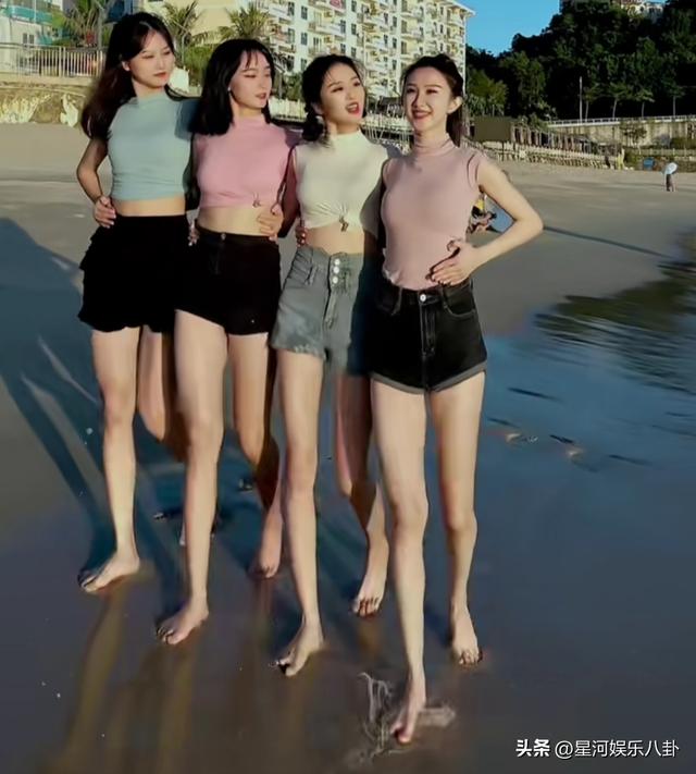 抖音笑笑俯卧撑,抖音笑笑俯卧撑直播录屏