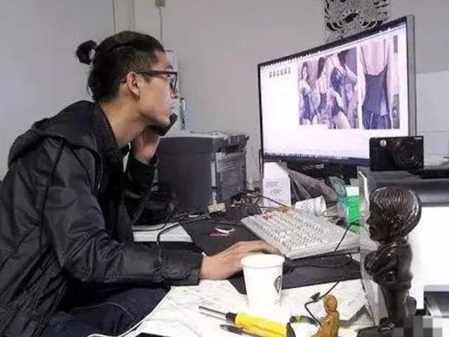 欧美情趣内衣A片系列,有关情趣内衣剧情A片